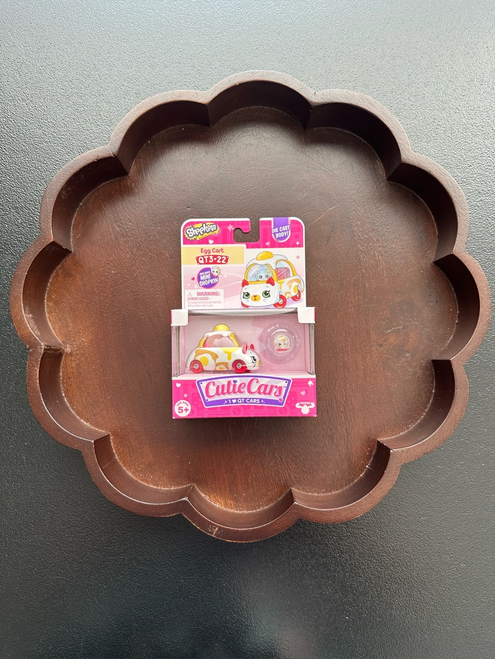 Shopkins Cutie Cars ~ Egg Cart With Mini Shopkin QT3-22